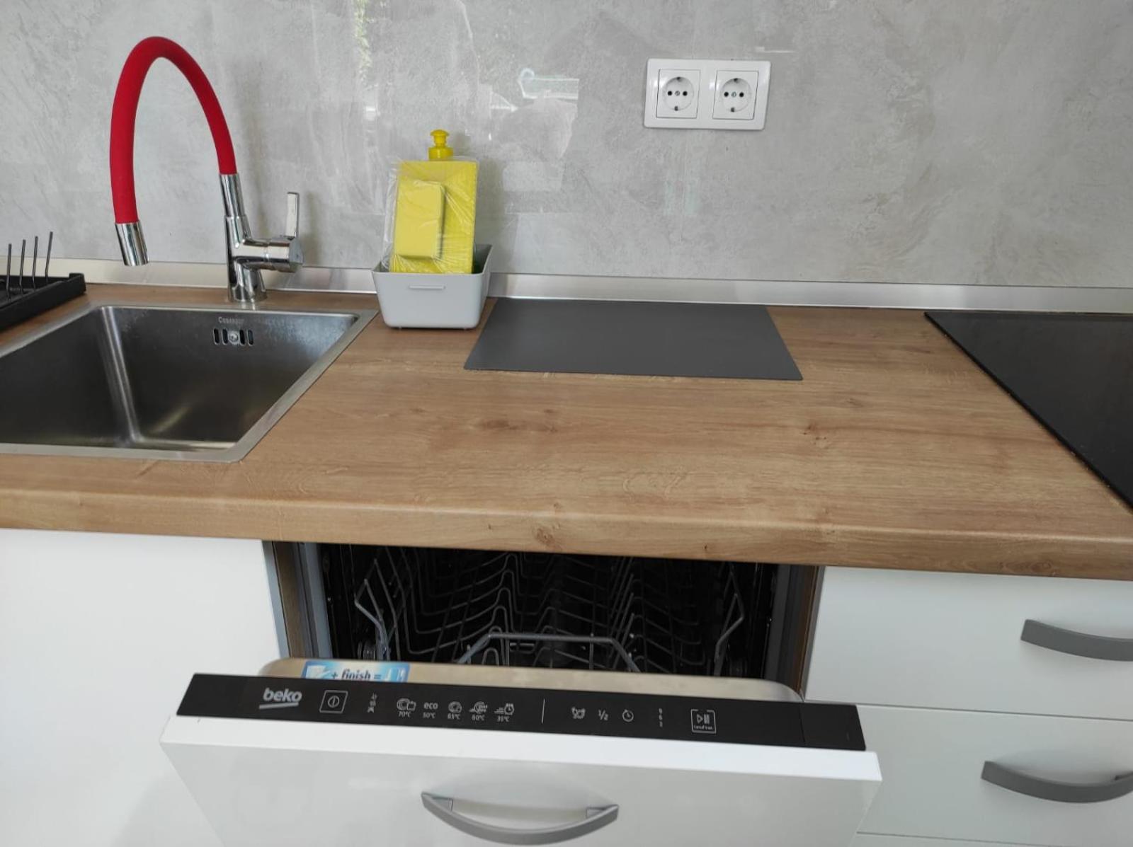 Apartment With Terrace And Garden Pirovac Ngoại thất bức ảnh